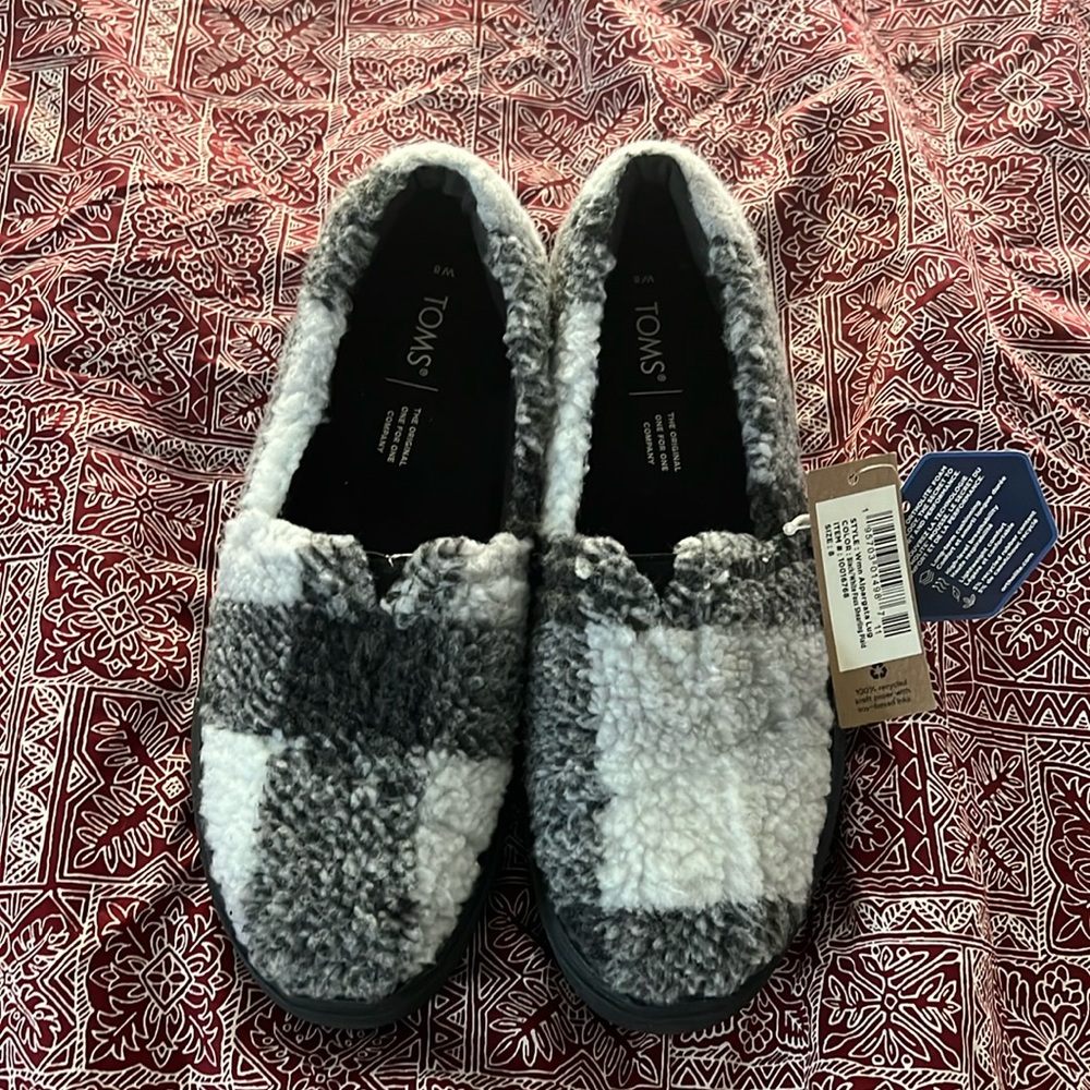 Toms W 8 Warm Alpargate Lug Faux Shearling  Plaid NWT